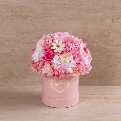 The Pearly Hydrangea Bouquet